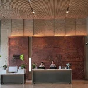 永濟希爾頓酒店浮雕《登鸛雀樓》